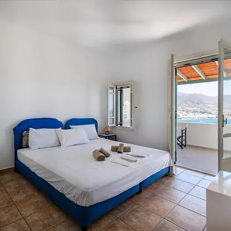 Willa Parikia Cove Mansion *