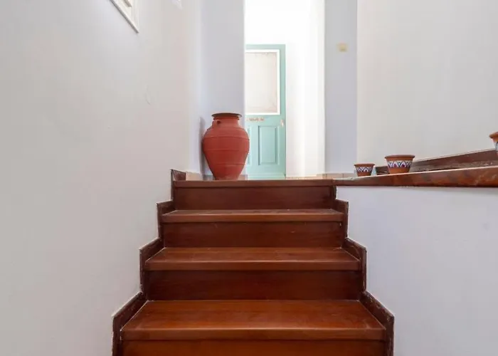 Parikia Cove Mansion 빌라