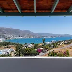 Parikia Cove Mansion Vila